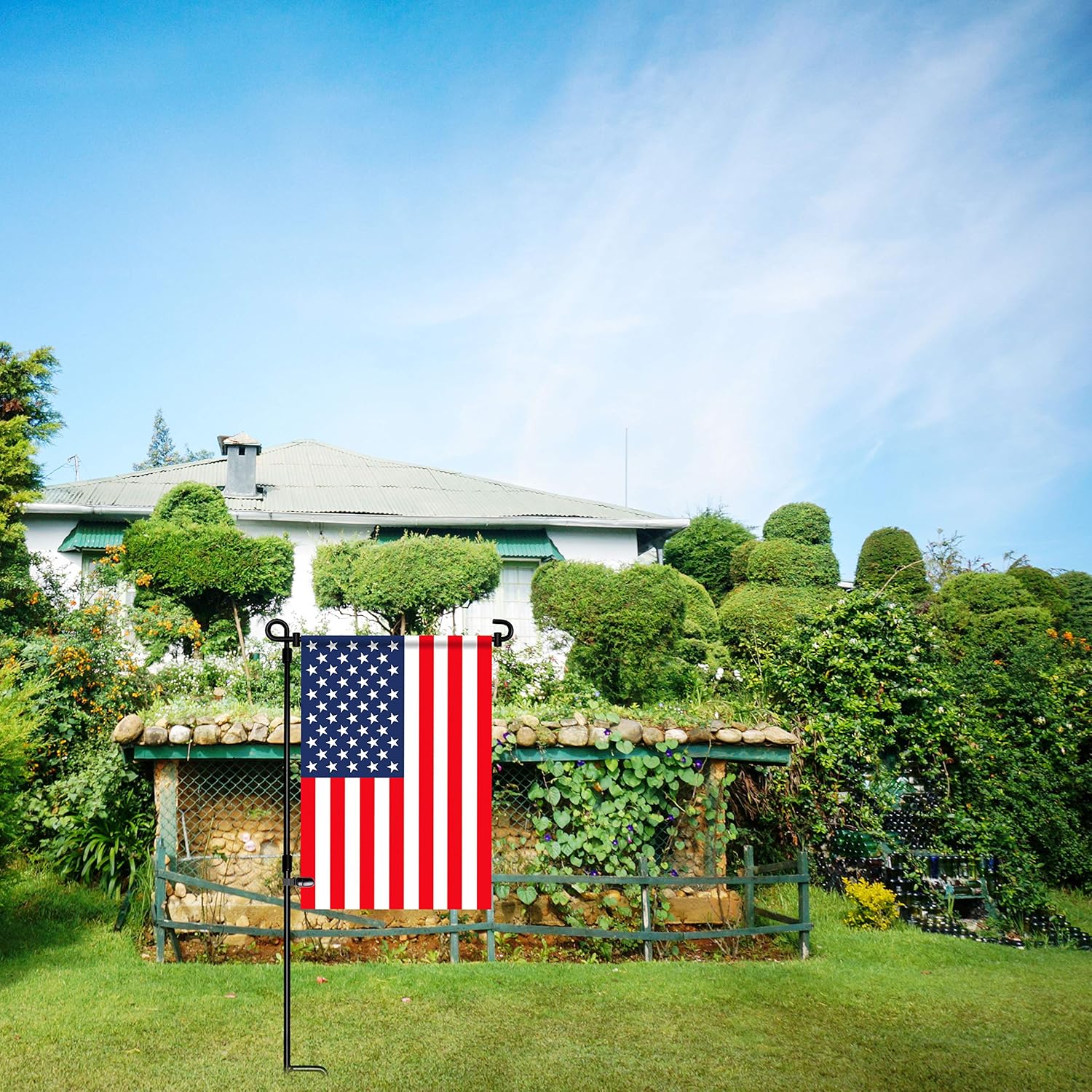 Garden Flag Stand, Flag Pole Holder, Metal Powder-Coated, Weather-Proof Paint with One Tiger Clip and Two Spring Stoppers without Flag